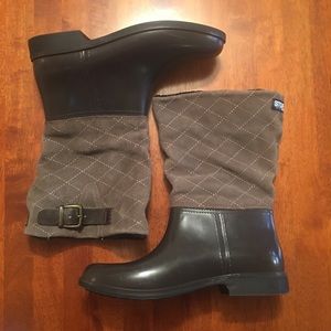 Storm by Cougar Seville Quilted Rain Boots